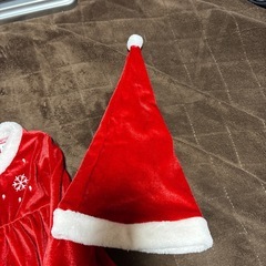 キッズ　クリスマス服、帽子セットの画像