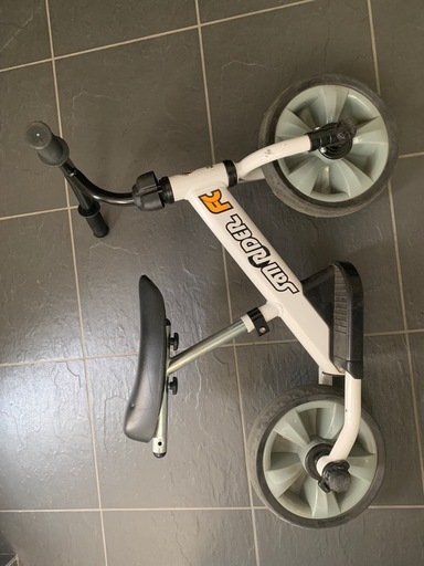 ☆新品未使用☆ 名古屋市天白区　直接引き取りのみ　ストライダー　三輪車　二輪車 ☆新品未使用☆ 名古屋市天白区 直接引き取りのみ ストライダー 三輪車