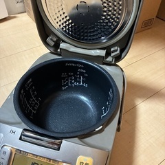【IH炊飯器】Panasonic SR-HC101 グレーの画像