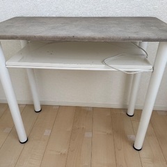 ネイルテーブル　取りに来れる方限定の画像