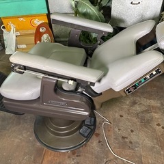 格安！動作確認済み！早い者勝ち！配送可！パイオニア理容椅子　レトロの画像