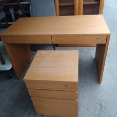 木製デスク　売ります！の画像