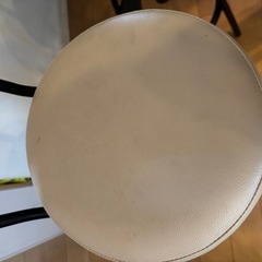 カウンターチェア　昇降式　２脚セットの画像