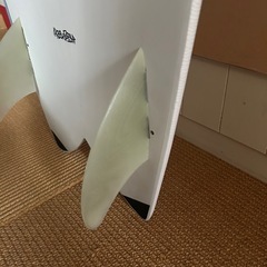 クライムサーフボード　ツインフィンの画像