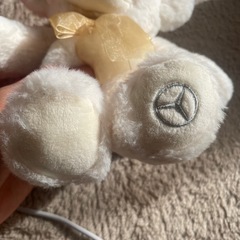 メルセデス・ベンツ ぬいぐるみ ホワイトの画像