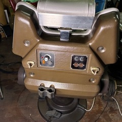 格安！早い者勝ち！動作確認済！配送可！パイオニア理容椅子　レトロの画像