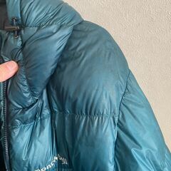 モンベル　ダウンジャケット　XLの画像