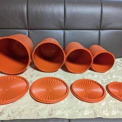 新品タッパウェアセット4個の画像