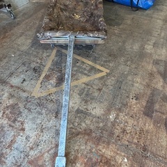 雪山　大型ソリ　荷物運び　頑丈に改造してあります　スノーバイク　スノーモービルの画像