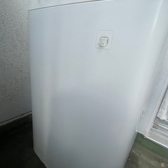 YAMADA（ヤマダ電機）全自動洗濯機 4.5kg 型番：YWM-T45H1の画像