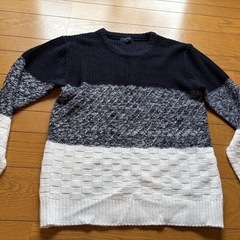 メンズセーターの画像