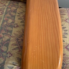 1人がけソファーとオットマンの画像