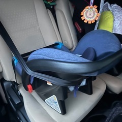 チャイルドシート　乗せたまま持ち運べますの画像