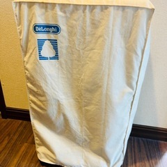 デロンギオイルヒーター取説カバー付きの画像