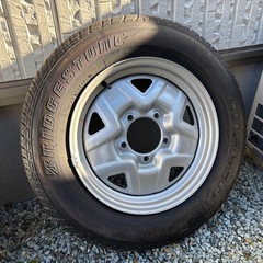【取引終了】ジムニーJB23 スペアタイヤ、タイヤカバーの画像