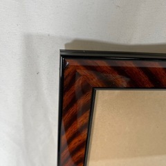 コクヨ KOKUYO 額縁 B4の画像