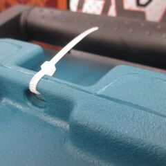 マキタ makita JR002GRDX レシプロソー 未使用品 バッテリ40V 2.5Ah二個/充電器 フルセット IP56 【ハンズクラフト宜野湾店】の画像