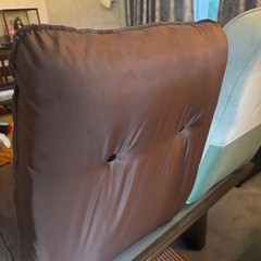 座椅子2個の画像