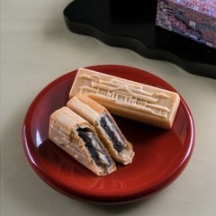 首里城最中&チョコレートの画像