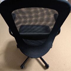 IKEAで買った椅子の画像