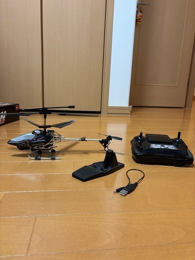 TV-FALCON カメラ搭載ヘリコプター ラジコン ヘリコプター 空撮できます