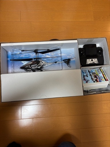 TV-FALCON カメラ搭載ヘリコプター ラジコン ヘリコプター 空撮できます