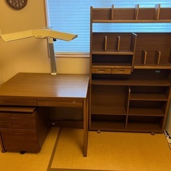 コイズミ学習机の画像