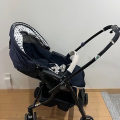 コンビ　　ベビーカー
の画像