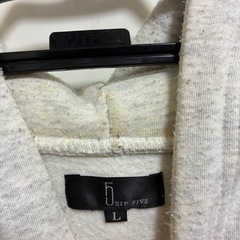 ZIP FIVE グレー パーカー Lサイズの画像