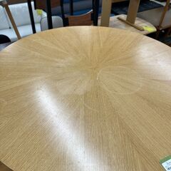 【ジャングルジャングル滋賀草津店】ジモティ来店特価!!　ﾀﾞｲﾆﾝｸﾞ丸ﾃｰﾌﾞﾙ　ナチュラル　J-2512148の画像