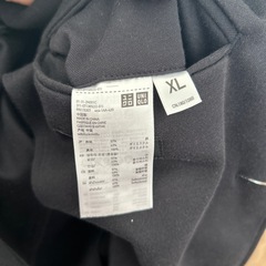 12/24午前中まで　スーツ　UNIQLOの画像