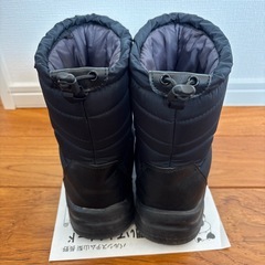 ワークマン　
防寒ブーツ ケベックの画像