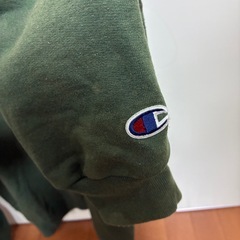Champion オリーブグリーン クルーネック スウェットの画像