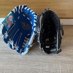 子供用新品グローブ2個セットの画像