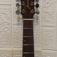 アコースティックギターの画像