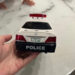 パトカー　おもちゃの画像