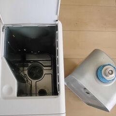 トヨトミ　ファンヒーター　LC-S330  2019年製の画像