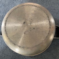 大きい　アルミの両手鍋の画像