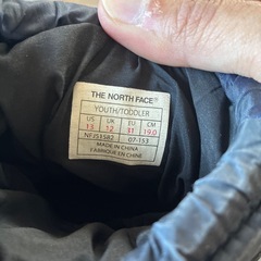 子供用スノーブーツノースフェイスの画像