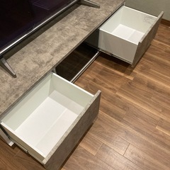 テレビ台の画像