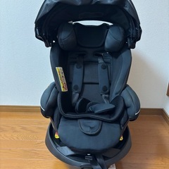 アップリカ フラディア グロウ  チャイルドシート の画像