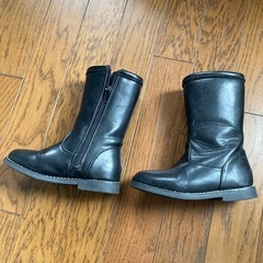 petit main ブーツ　17㎝　子ども靴の画像