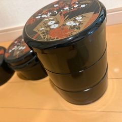 オシャレ！丸形重箱　蓋つき小さめ重箱の画像