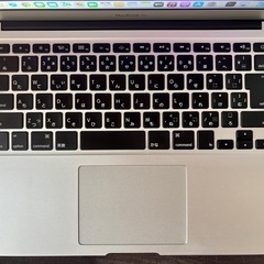⭐️美品 MacBook Air 13インチ/Early　2015 /A1466/macOS Monterey/ Core i5 1.6GHz(2.7GHz)/メモリ8GB/SSD 256GB/JIS配列/元箱付/バッテリー正常🔋✨の画像