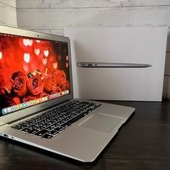 ⭐️美品 MacBook Air 13インチ/Early　2015 /A1466/macOS Monterey/ Core i5 1.6GHz(2.7GHz)/メモリ8GB/SSD 256GB/JIS配列/元箱付/バッテリー正常🔋✨の画像