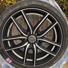 タイヤ・ホイールセットの画像
