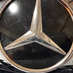 ベンツglc X253 グリル　エンブレム付の画像