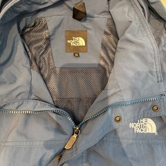 ノースフェイスパーカーの画像
