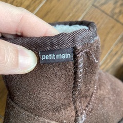 petit main モコモコブーツ15㎝　子ども靴の画像