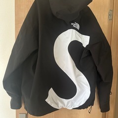 マウンテンジャケットの画像